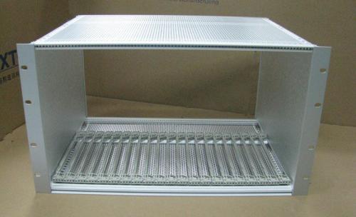 鋁型材機(jī)箱